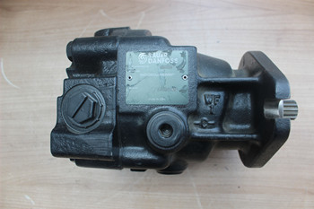 液壓系統中油路塊的作用？